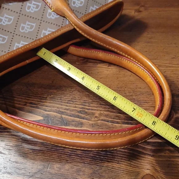 Dooney and Bourkesignaturetote